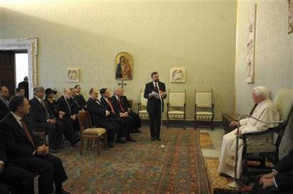 Image: Pope with Jewish leaders